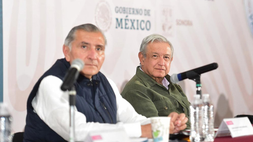 Revisan el corazón de AMLO