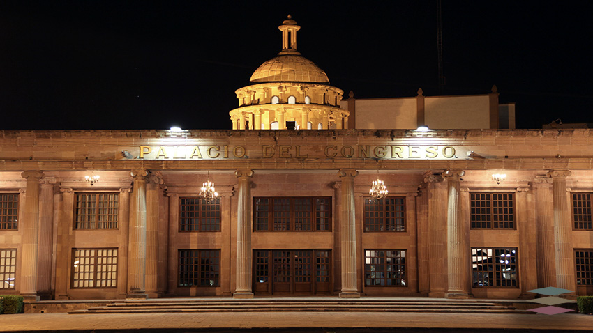 Sesiona el Congreso y aprueban acuerdos.