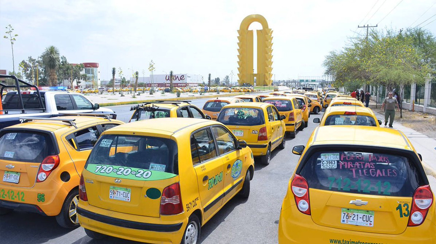 <strong>Integran estrategia de seguridad para líneas de taxis en Torreón</strong>