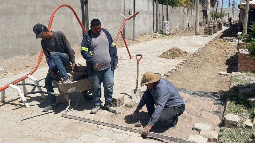 Torreón avanza en obras de rehabilitación en la colonia La Fuente