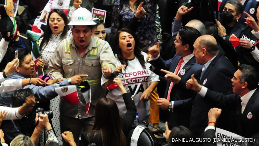 Reanudan sesión en Cámara de Diputados; continúa la discusión sobre reforma eléctrica