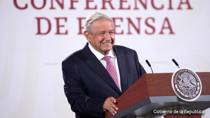 <strong>Presidente celebra aprobación de la Ley Minera en el Senado</strong>