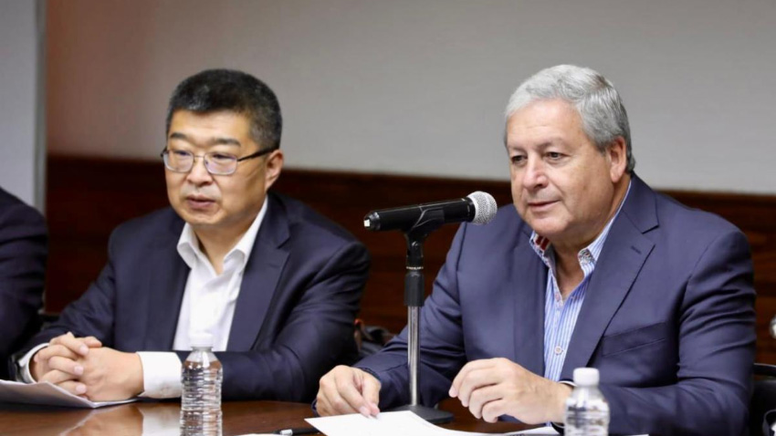 <strong>Fortalece Chema Fraustro vínculo con Cámara de Representación Empresarial China</strong>