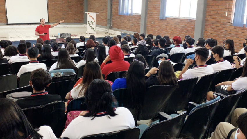 <strong>Buscan en Torreón alertar a jóvenes sobre las adicciones</strong>