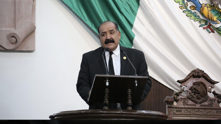 <strong>“No es lo mismo, Instituto Electoral y de Participación Ciudadana de Coahuila, que Instituto Electoral de Coahuila” Diputado Francisco Cortez.</strong>