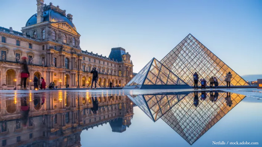 París desmantela el tráfico de boletos falsos del Louvre