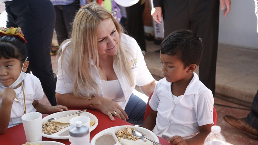 Llega ‘mi Fortidesayuno A 85 Mil NiÑas Y NiÑos Coahuilenses Marcela GorgÓn 3569