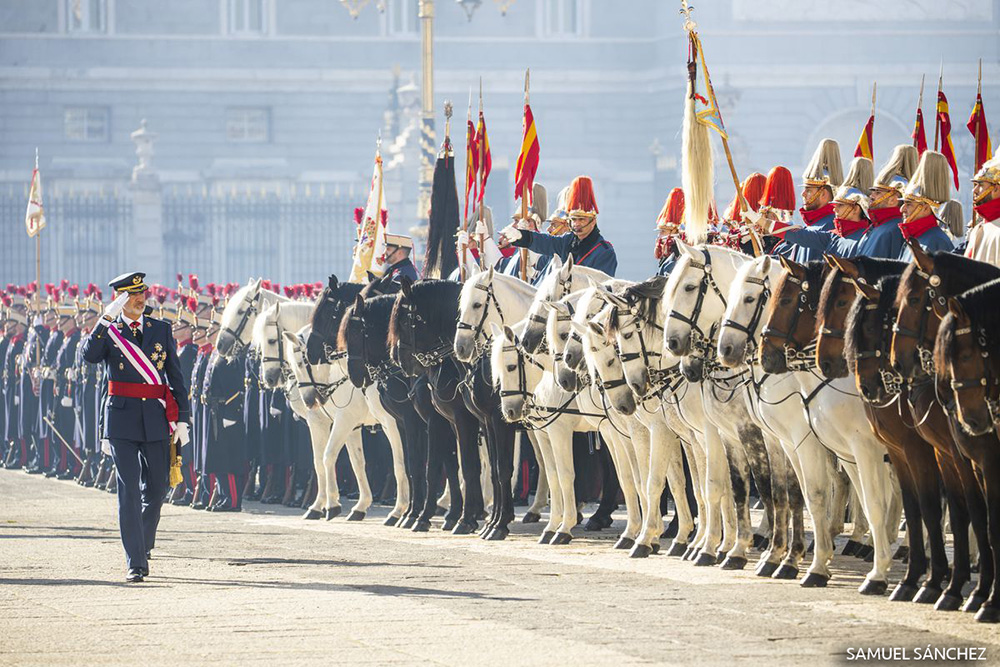 Felipe VI durante la celebración de la Pascua Militar en el Palacio Real, en Madrid (España). La Pascua Militar constituye un solemne acto castrense que inicia el año militar