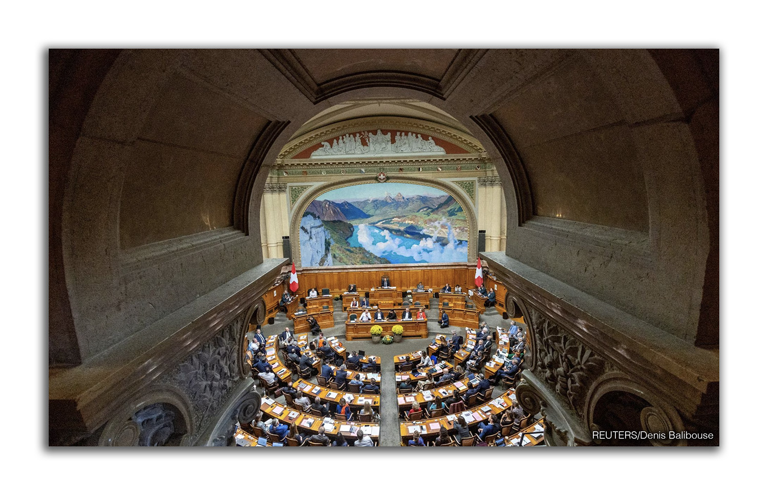 Último día de legislatura antes de las elecciones nacionales en el Parlamento suizo en Berna, en el edificio del Parlamento Suizo (Bundeshaus), Suiza.