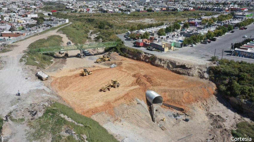 Sigue la obra pública en Saltillo; 70% lleva el puente vehicular Mirasierra