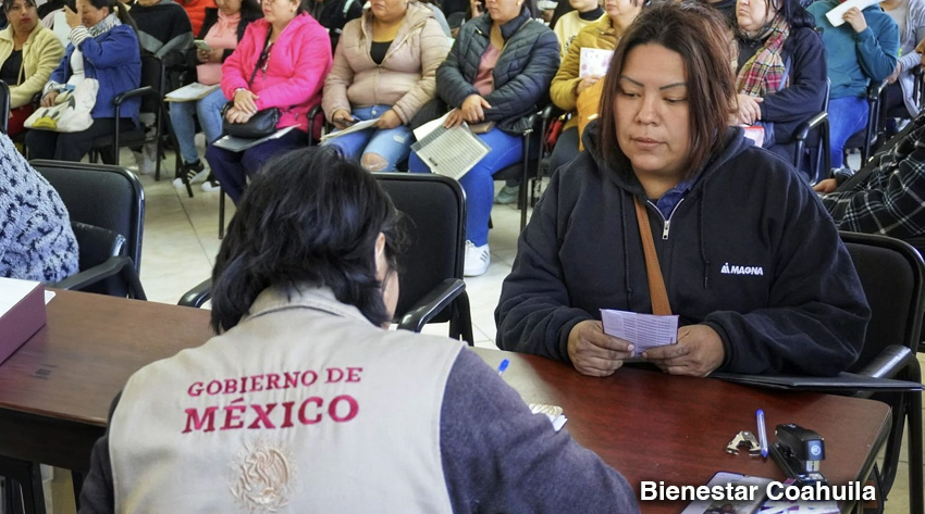 Inició la dispersión de pagos de la Beca Rita Cetina en Coahuila 
