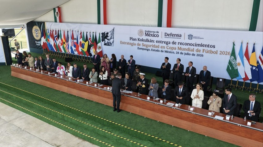 Presidenta entrega reconocimientos por Plan Kukulkán