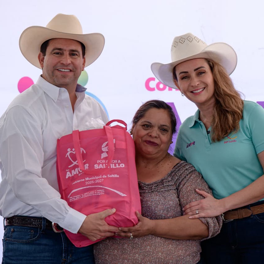 Entregan Javier y Luly Alimentos de Corazón a familias del campo