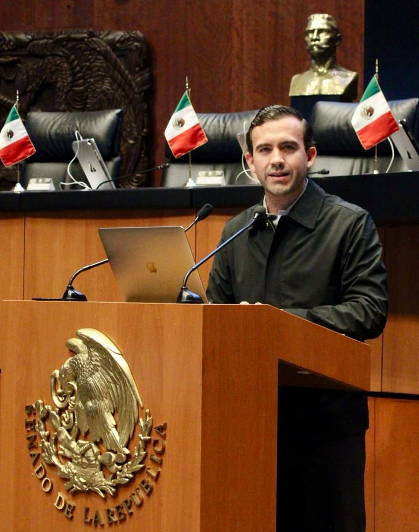 Senador gestiona presupuesto para obras en Coahuila