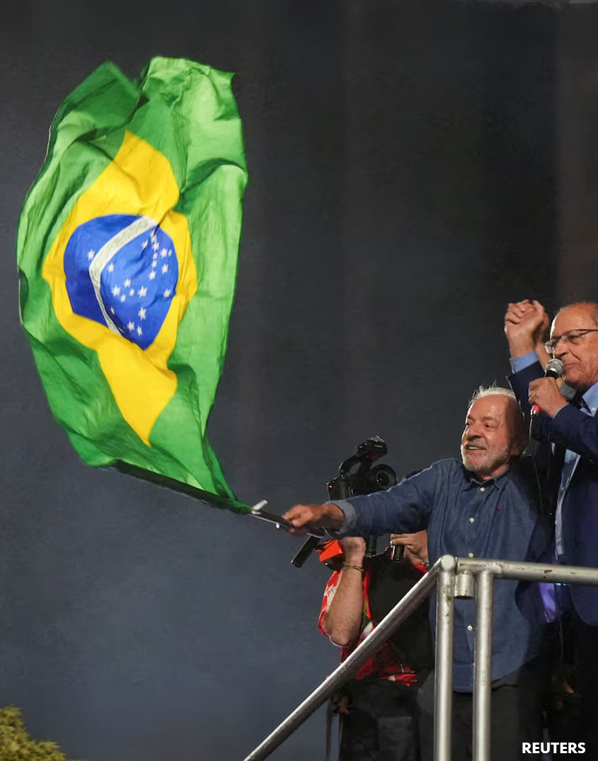 Lula, de Brasil, mantiene en el poder